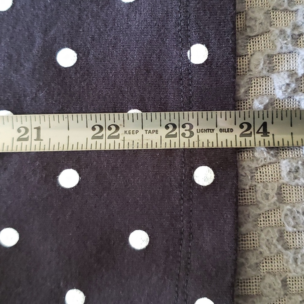 Sleeveless tee/tank - Picture 3 of 3